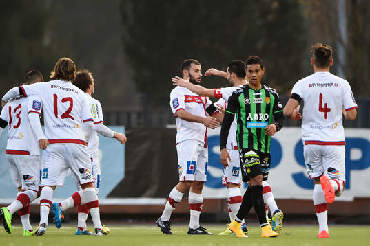 Assyriskas Mattias Genc jublar
