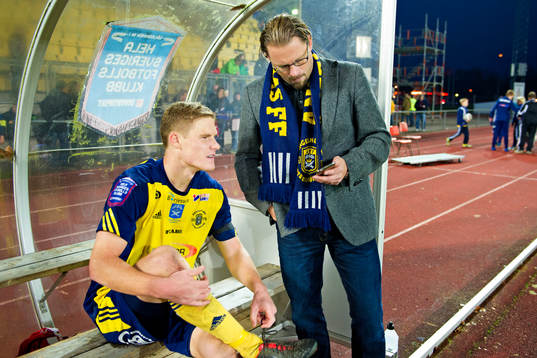 Ängelholms Eric Pothast och tränare Joakim Persson