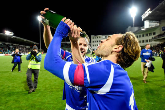 Sundsvalls Simon Helg och Robert Lundström jublar