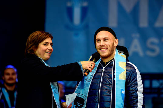 Malmö FFs Magnus Eriksson firar SM-guld