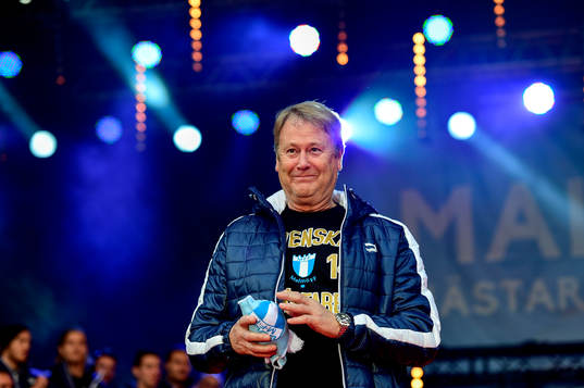 Malmö FFs tränare Åge Hareide firar SM-guld