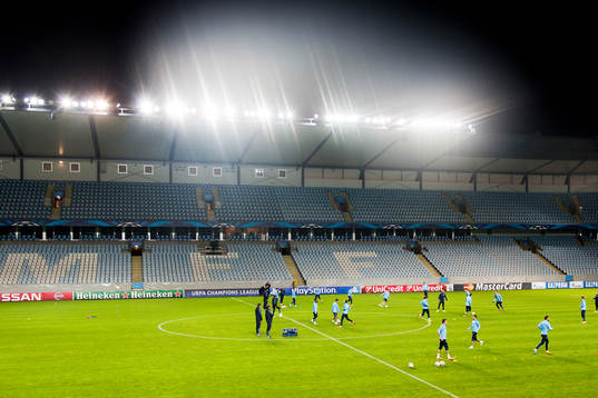 Atletico Madrid tränar på Swedbank Stadion