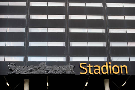 Swedbank Stadion får inte heta Swedbank i UEFA sammanhang