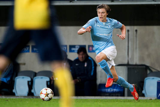 s Simon Thern
