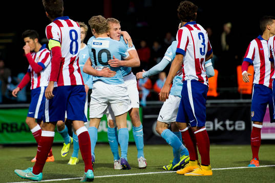 Malmö FFs Freddie Brorsson kramar om Franz Brorsson