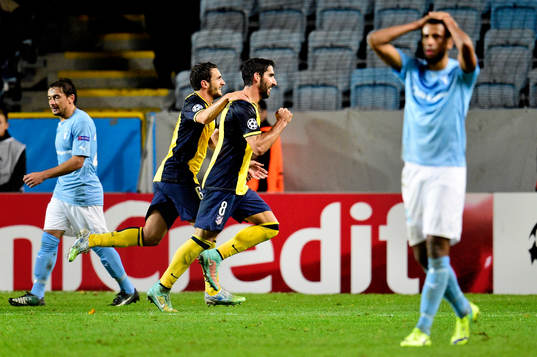 Atletico Madrids Raul Garcia jublar