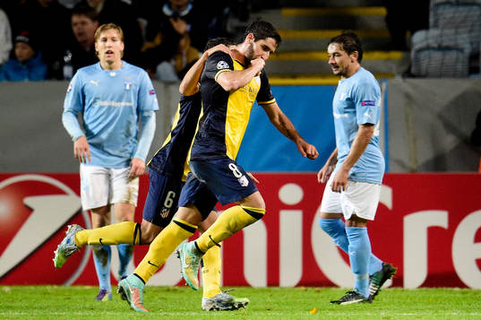 Atletico Madrids Raul Garcia jublar