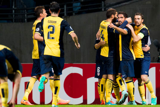 Atletico Madrids spelare jublar