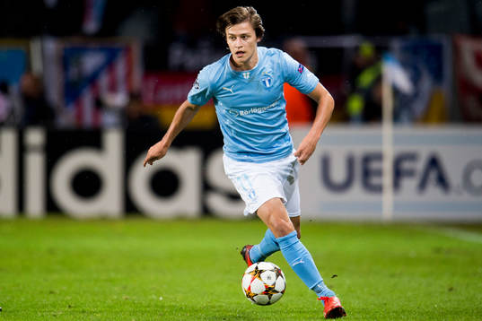 s Simon Thern
