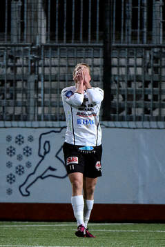 Mjällbys Joel Enarsson deppar