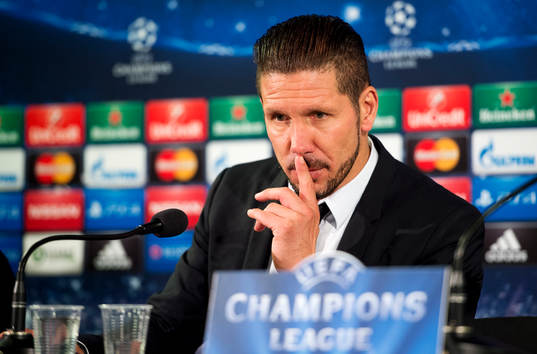 Atletico Madrids tränare Diego Simeone på presskonferensen