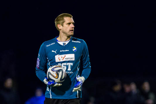 Östers målvakt Oscar Berglund