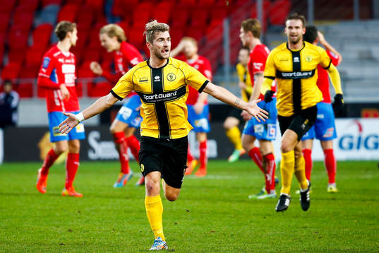 Frejs Christophe Lallet jublar