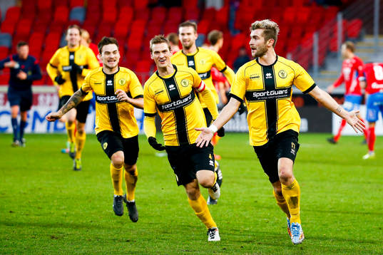 Frejs Christophe Lallet (th) och Jonatan Lundevall (m)