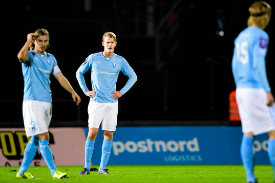 Malmö FFs Markus Halsti och Filip Helander deppar