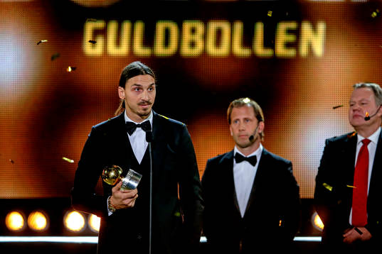 Simon Bank, Krönikör Aftonbladet/Sportbladet och