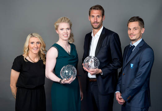 Årets målvakt blev Hedvig Lindahl och Andreas Isaksson.