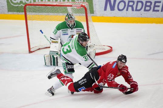 Rögles Niklas Hansson och Vita Hästens Tobias Liljendahl
