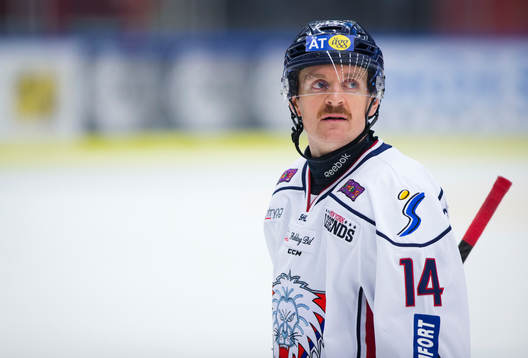 Linköpings Mark Matheson deppar
