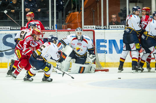 Djurgårdens målvakt Mikael Tellqvist Steve Saviano Markus