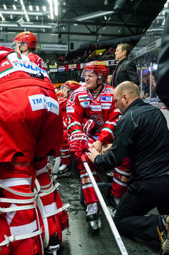 Modos Joonas Lehtivuori skadade sitt knä så illa