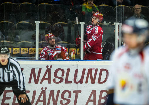 Modos Adrian Kempe deppar då dom i sista minuten åker ut