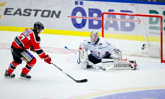 Örebros Daniel Viksten sätter