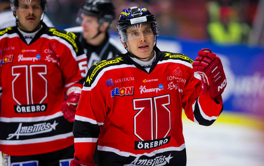 Örebros Joonas Jalvanti gör 3-2 och jublar