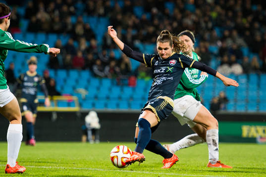 Rosengårds Ramona Bachmann skjuter