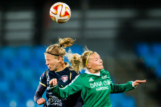 Rosengårds Katrin Schmidt i nickduell med Fortuna