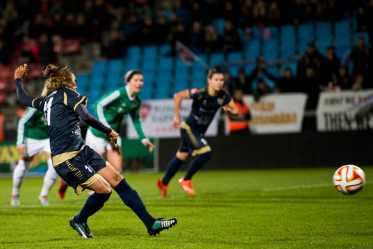 Rosengårds Marta Viera Da Silva gör 0-1 på straff