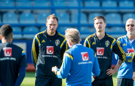 Sveriges Mikael Lustig och Andreas Granqvist