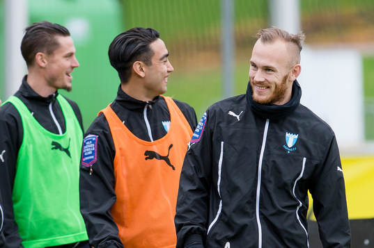 Malmö FFs Magnus Eriksson före fotbollsmatchen i Svenska