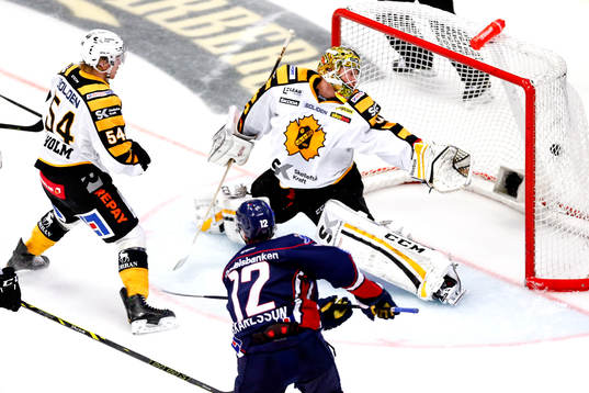Linköpings Sebastian Karlsson gör 2-0
