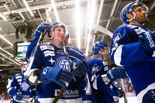 Leksands Linus Hultström och Fabian Brunnström jublar