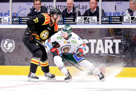 Brynäs Jonas Nordquist och Frölundas Artturi Lehkonen