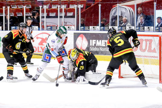 Brynäs målvakt Bernhard Starkbaum och Frölundas Max