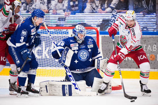 Leksands Linus Hultström, Leksands målvakt Oscar