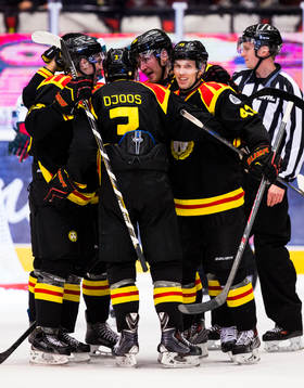 Brynäs Greg Scott jublar