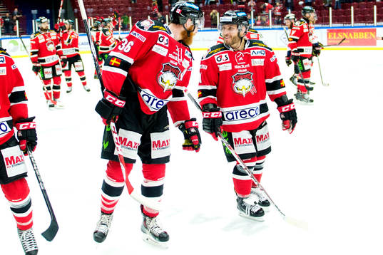 Malmö Redhawks David Liffiton och Joey Tenute i samtal