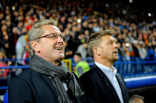 Sveriges förbundskapten Erik Hamrén och players manager