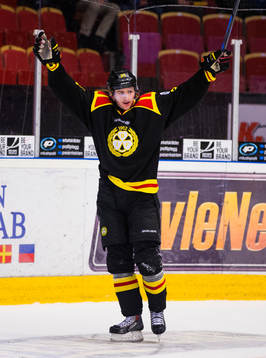 Brynäs Daniel Brodin jublar