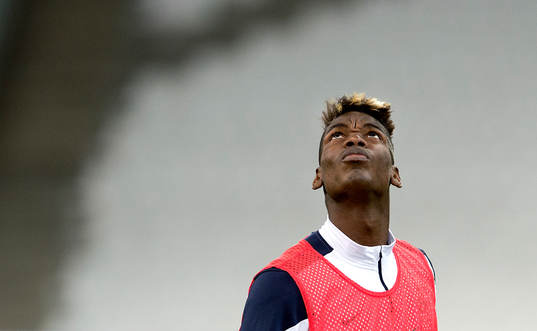 Frankrikes Paul Pogba