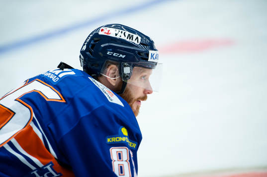Växjös Liam Reddox värmer upp