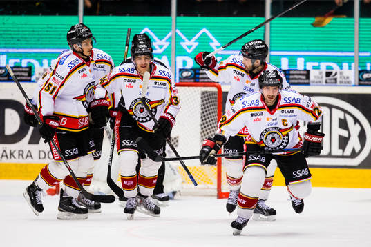 Luleås Kristian Näkyvä, Niklas Fogström, Stephen Dixon
