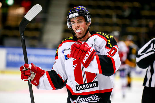 Örebros Derek Ryan