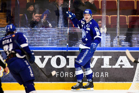 Leksands Johan Ryno jublar