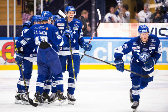 Leksands Joonas Rönnberg jublar
