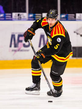 Brynäs Lukas Kilström med pucken