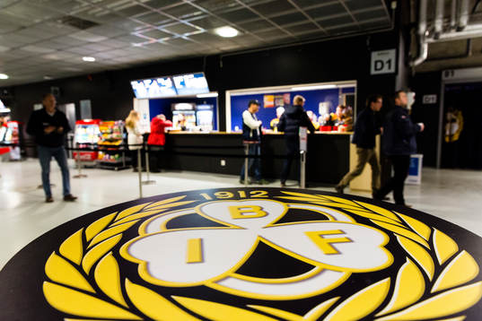 Publikutrymme i Gavlerinken arena innan ishockeymatchen i
